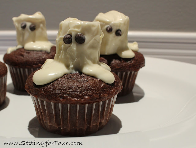 Friendly Ghost Cupcakes from Setting for Four #Halloween #Cupcake #Recipe #Chocolate