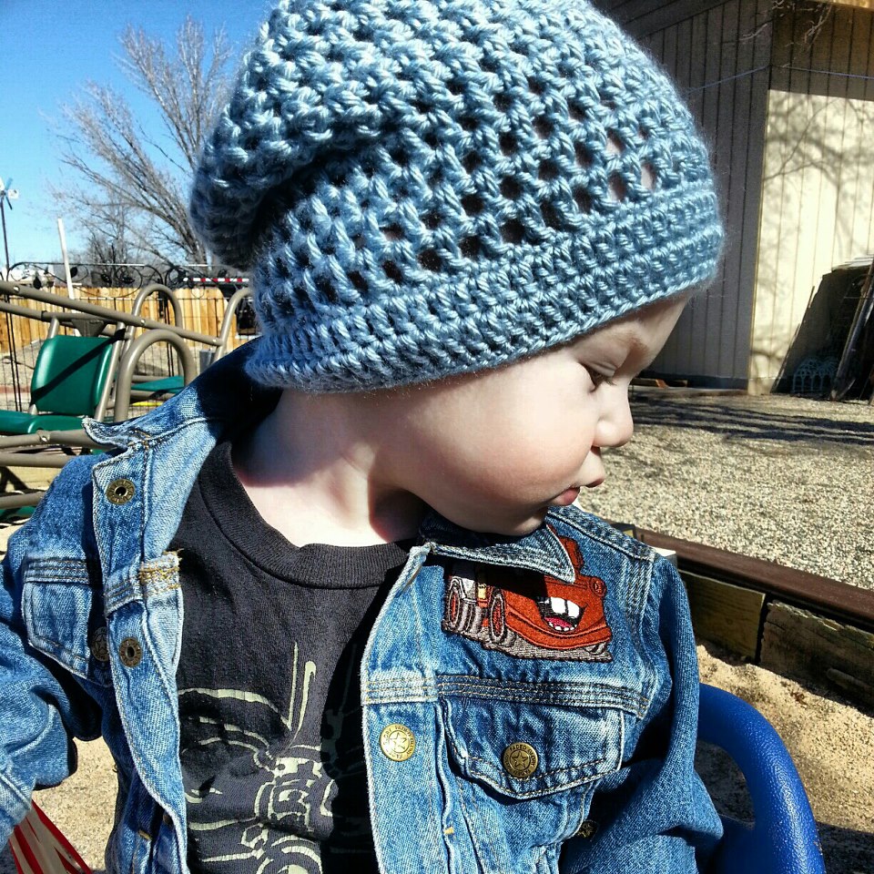 by DD Hines: Slouchy Beanie Pattern