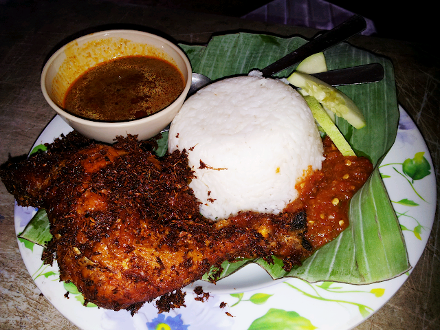 Resepi Nasi Kukus Ayam Goreng Berempah dan Kuah