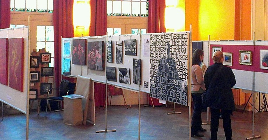 Uli Blanche 14 11 2018 Podiumsdiskussion Zum Thema Protest Und Kunst Wie Politisch Soll Die Kunst Sein