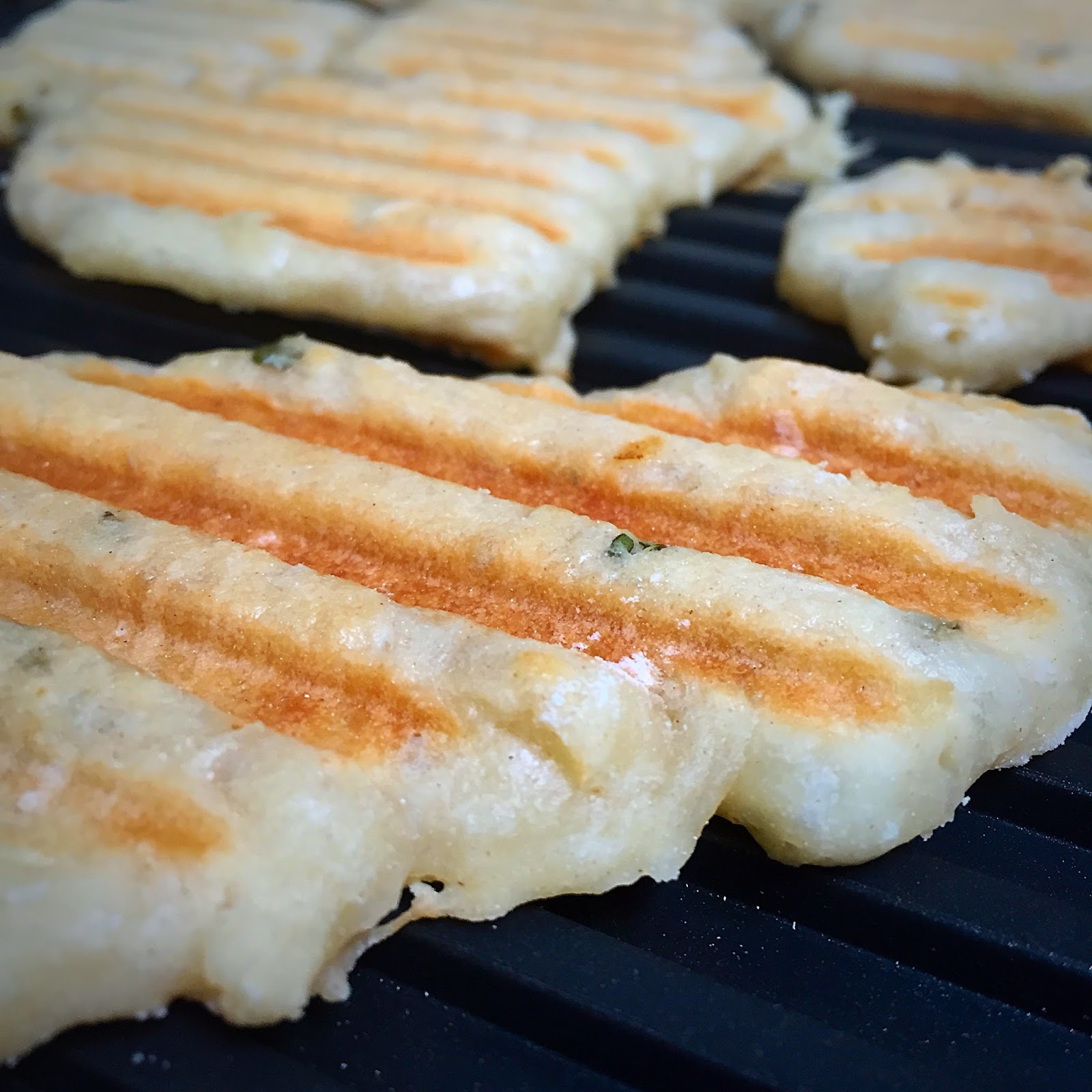 Flatbread & Tzatziki Dip Recipe Eat.Love.Live