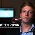 Periodista Barrett Brown enfrentaría 105 años de cárcel
