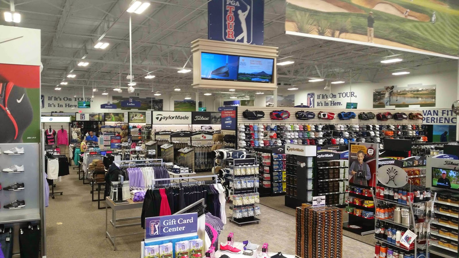 American Golfer PGA TOUR Superstore Opens Third Arizona Store