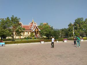 Pha Thatluang Stupa complex.
