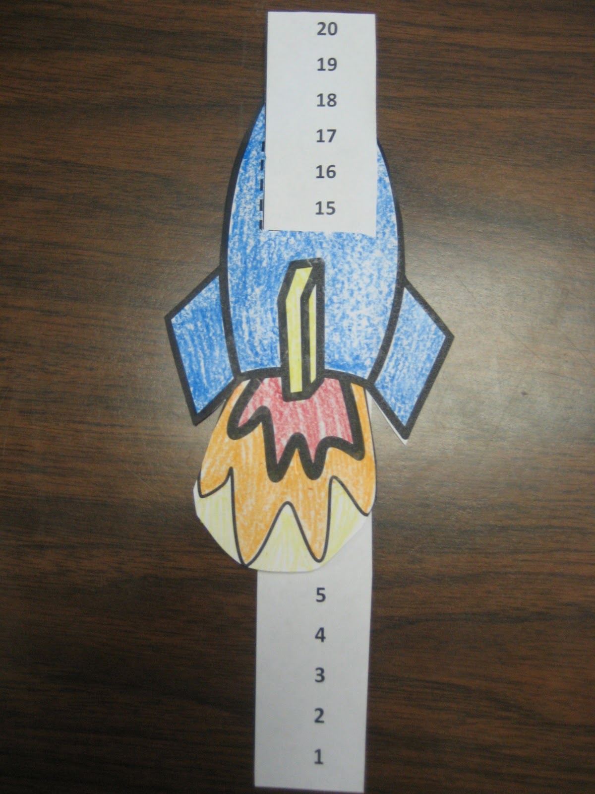 The Weekly Hive: Fun Holiday Freebies!