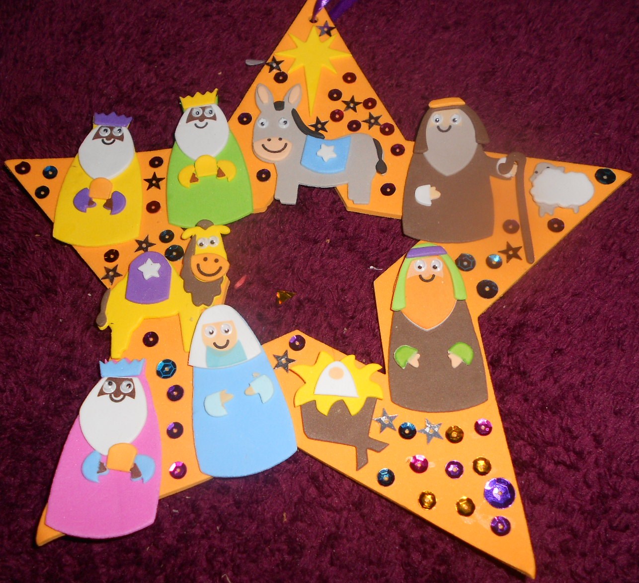 James&May Arts and Crafts Blog Children's Christmas Wreath