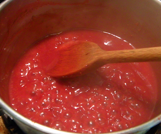 Strawberry Syrup smooth and boiling