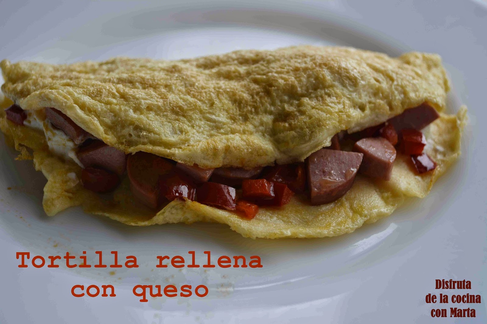 Disfruta de la cocina con Marta Tortilla rellena con queso
