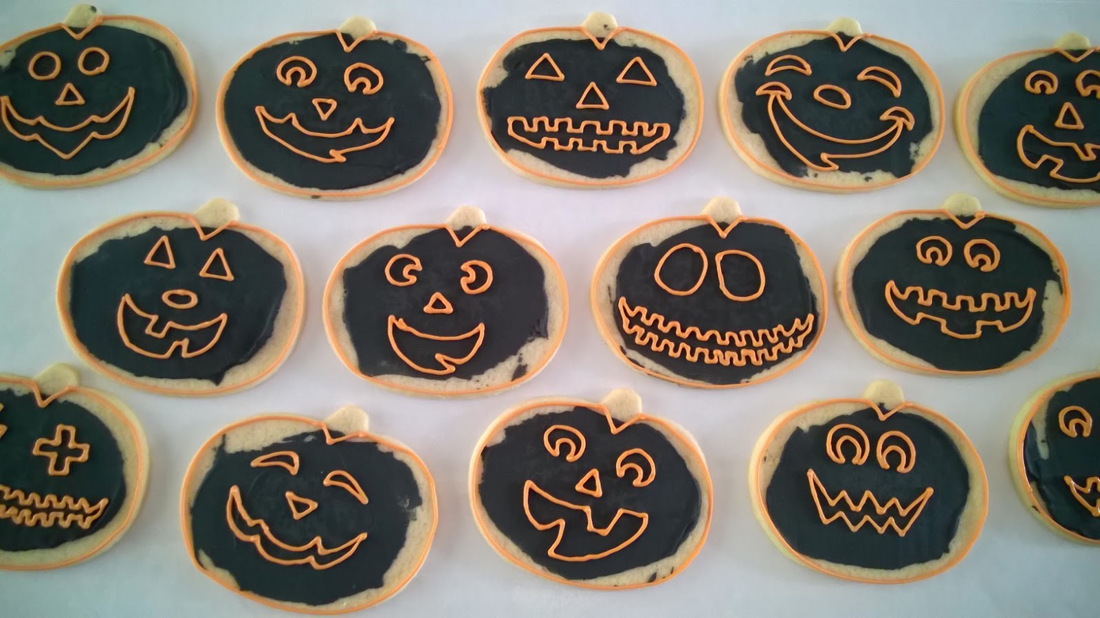The Royal Icing Queen JackOLantern Cookies Tutorial with Pictures