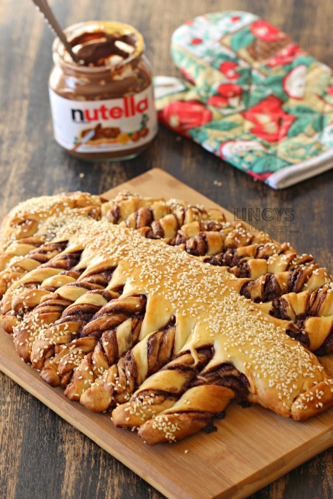 Christmas Tree Bread/ Braided Nutella Christmas Tree Bread Lincy's Cook Art