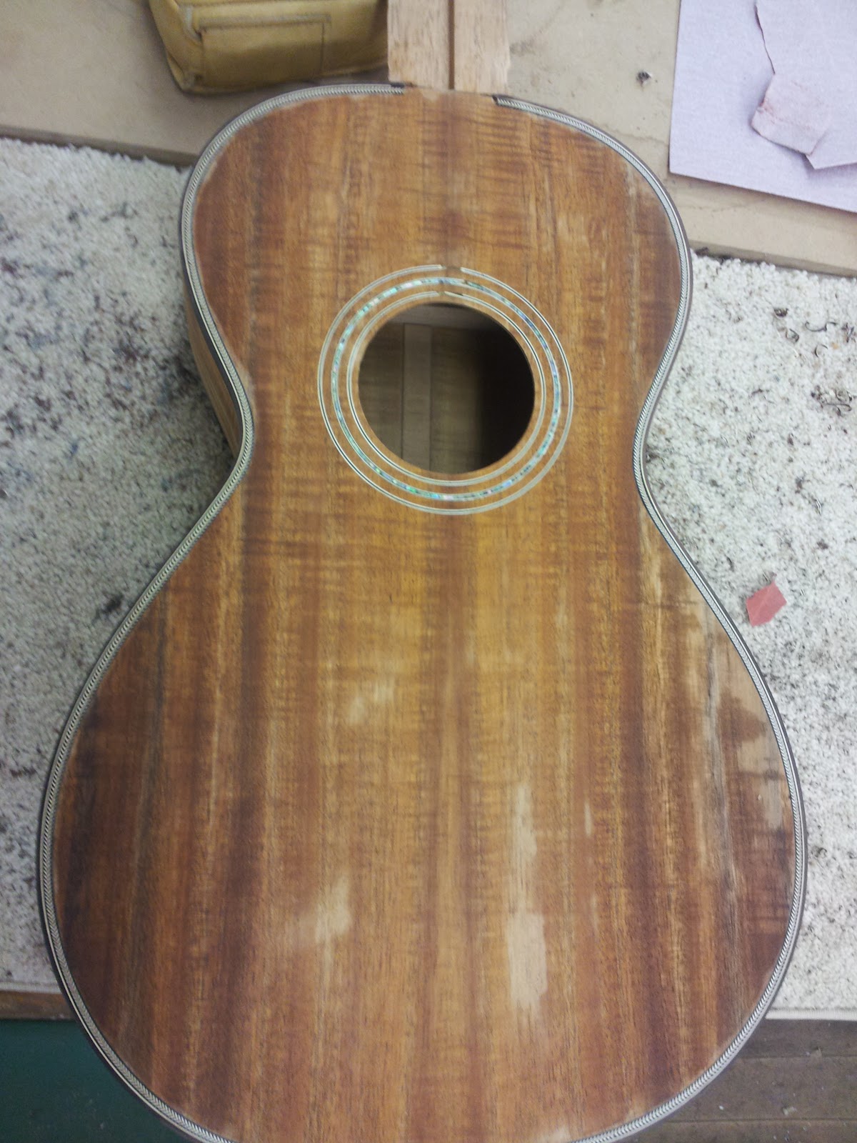 Building a Koa Parlor Guitar Binding the Guitar