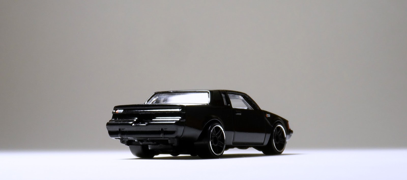 Especial Enquete Buick Grand National Fast 4