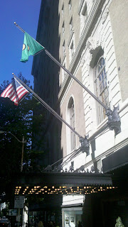 West (side) entrance on Fourth Avenue to Seattle's Fairmont Olympic Hotel