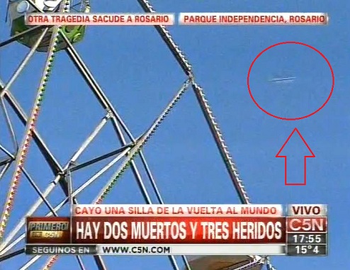 OVNI grabado durante Tragedia de Rueda de la Fortuna en Rosario, Argentina: TV News Npe+ufo+rosario