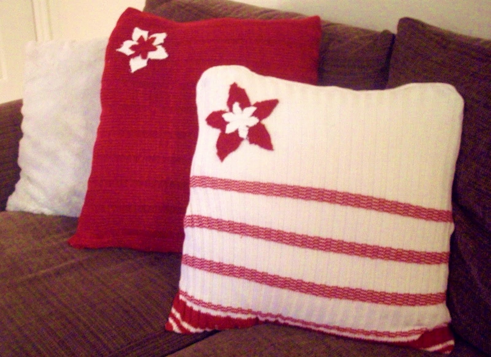 The Quick Journey Christmas Sweater Pillows {The Allred Abode}