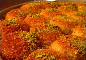 الكنافه بالقشطه %25D9%2583%25D9%2586%25D8%25A7%25D9%2581%25D8%25A9+%25D8%25A8%25D8%25A7%25D9%2584%25D9%2582%25D8%25B4%25D8%25B7%25D8%25A9+.