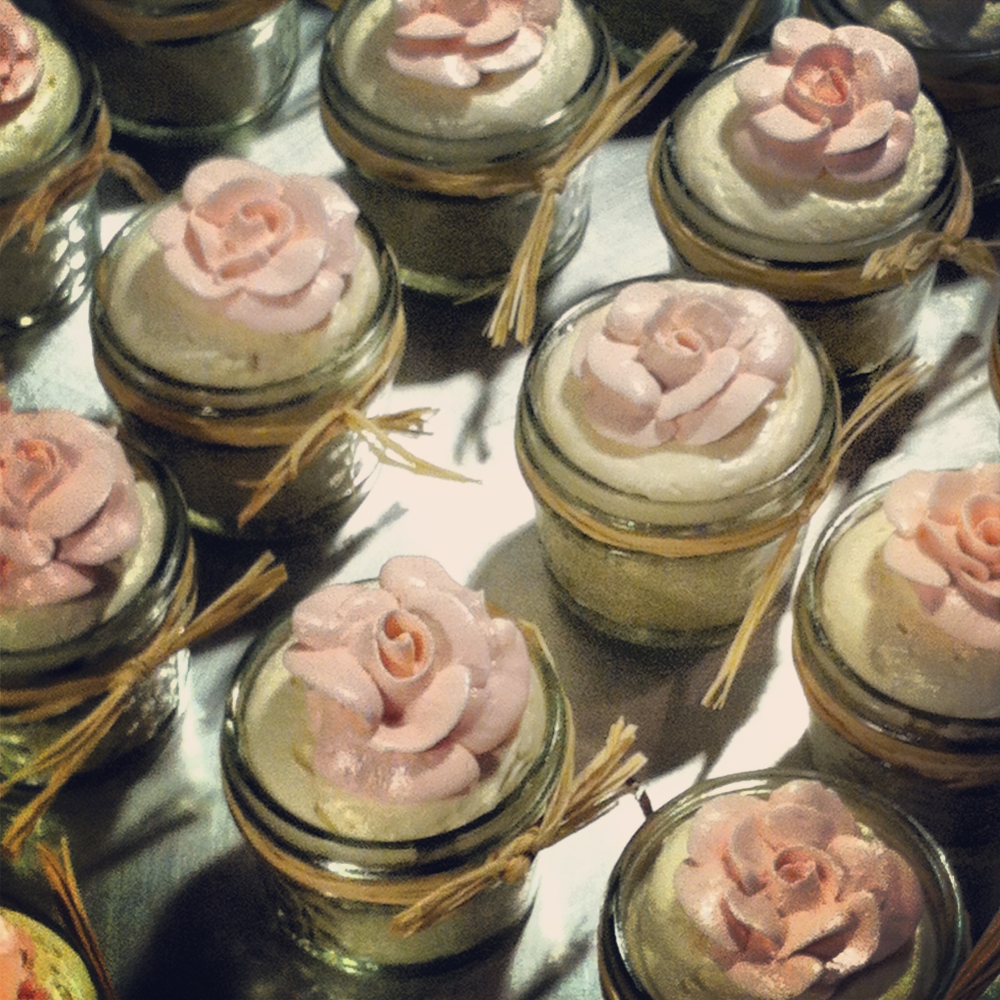 Lola Pearl Bake Shoppe Rustically Elegant Cupcakes in a Mason Jar!