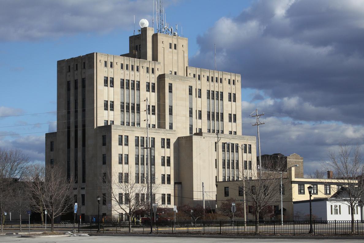 Michigan Exposures Wandering Around Downtown Bay City