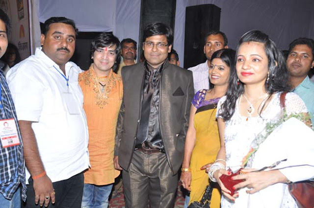 Manoj Bhawuk hosting the Sanskritik Satra in Vishwa Bhojpuri Sammelan 2103