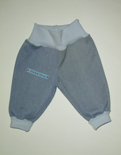 christmas presents jeans    wesens-art.blogspot.com