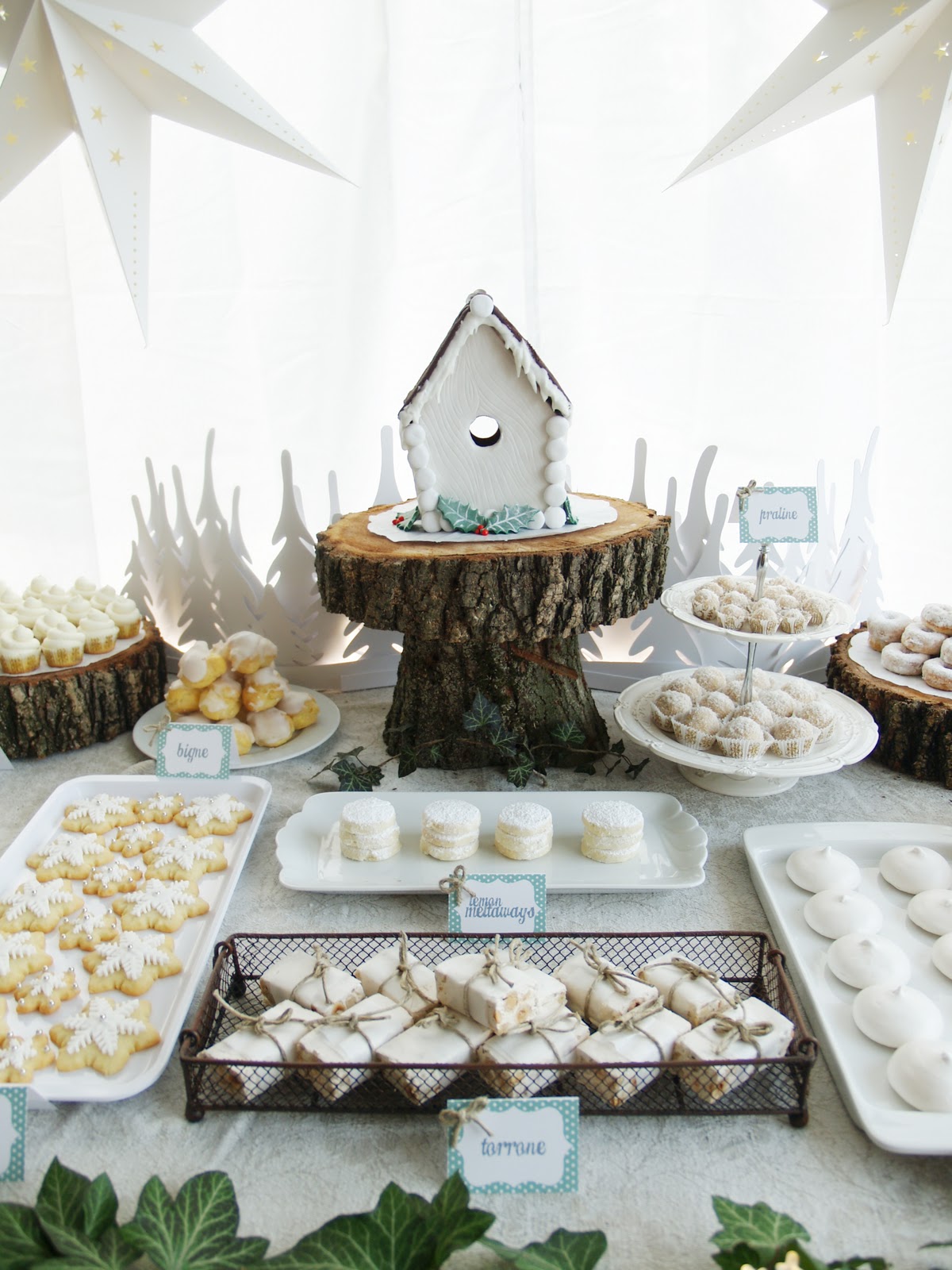 Little Sooti a christmas dessert table