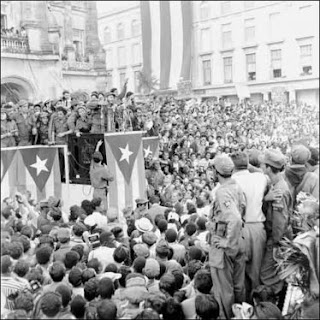 http://1.bp.blogspot.com/-Gmsy1eae4ls/UGhs7Ve_X7I/AAAAAAAACNM/h2LbuEseyog/s1600/cuba+reÌvolution23-0b74a.jpg