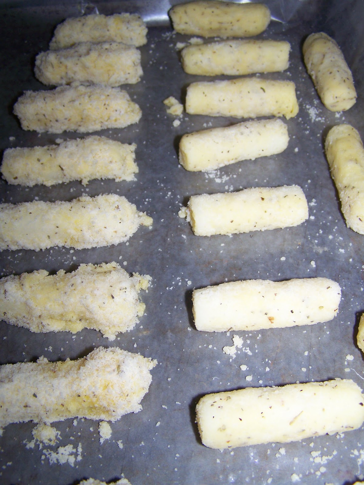 The Busy Broad Easy Low Carb Mozzarella Sticks