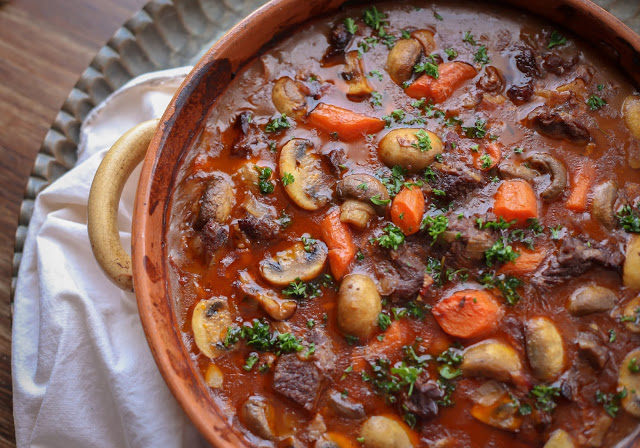 Instant Pot Beef Burgandy