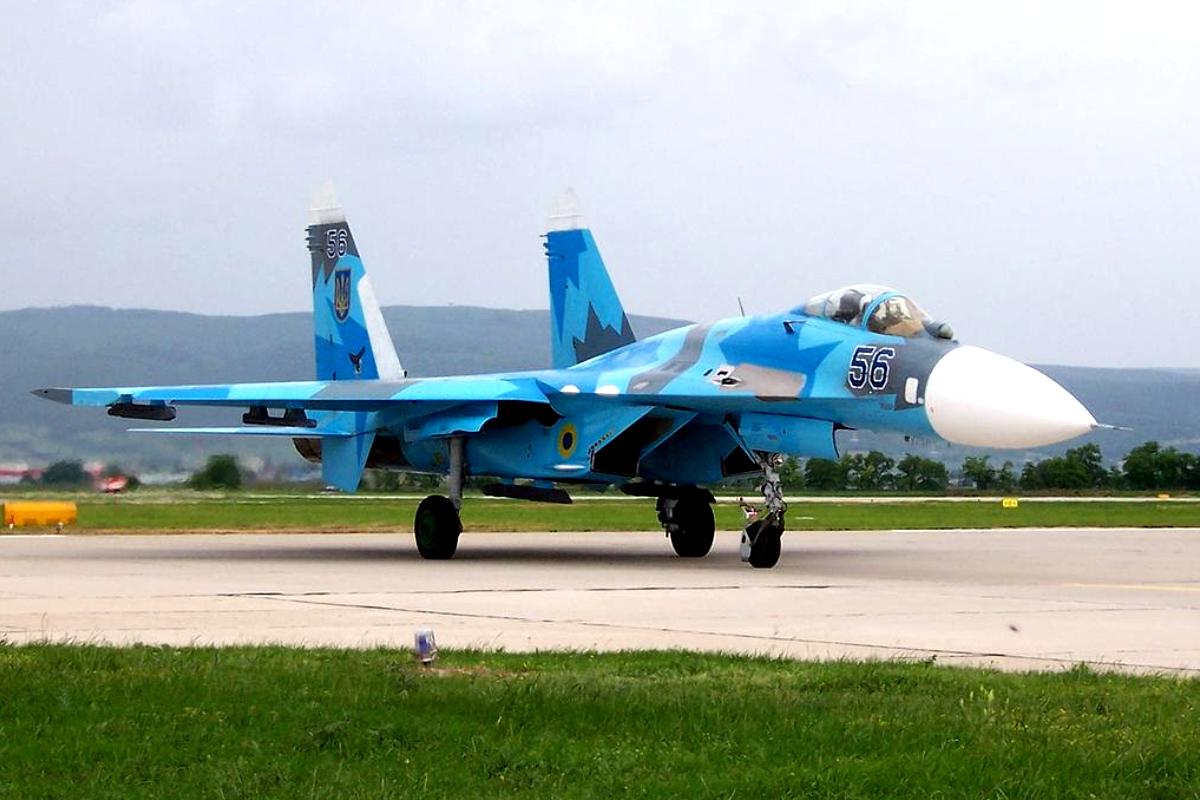 Sukhoi Su 27 Flanker Jet Tempur Superioritas Udara Jarak Jauh Buatan Rusia Prokimal Online Kotabumi Lampung Utara