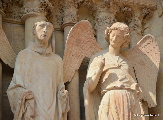 Reims - cathédrale - ange au sourire