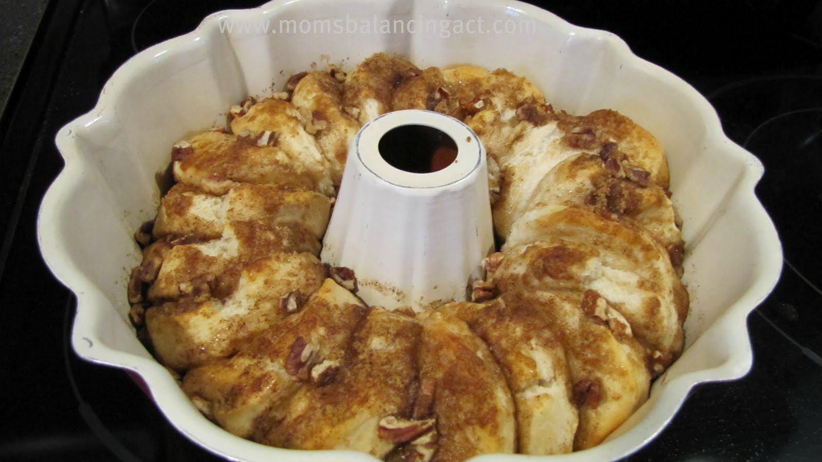DELICIOUS Sticky Bun Breakfast Ring Recipe
