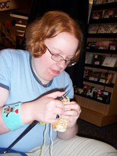 Learning to knit beginning support knitter thrower English style straights