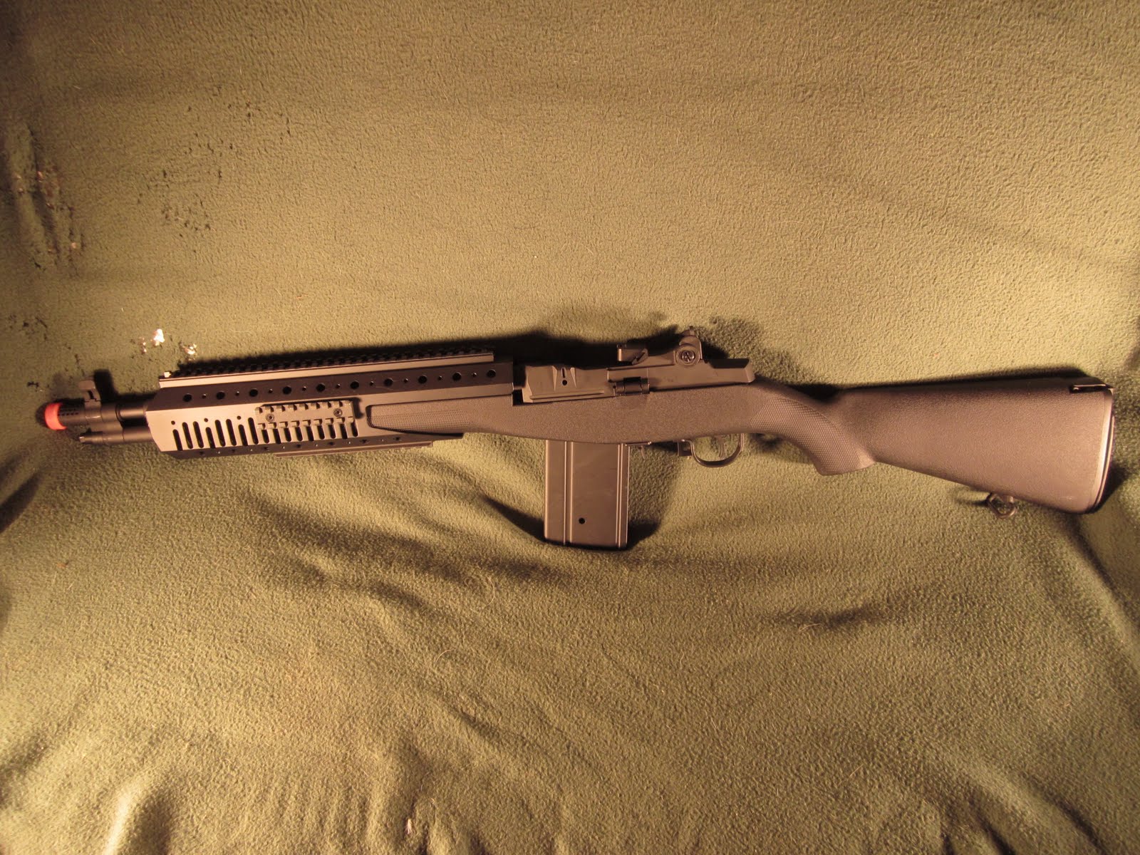 New review of rail system from M14 [PT]Airsoft