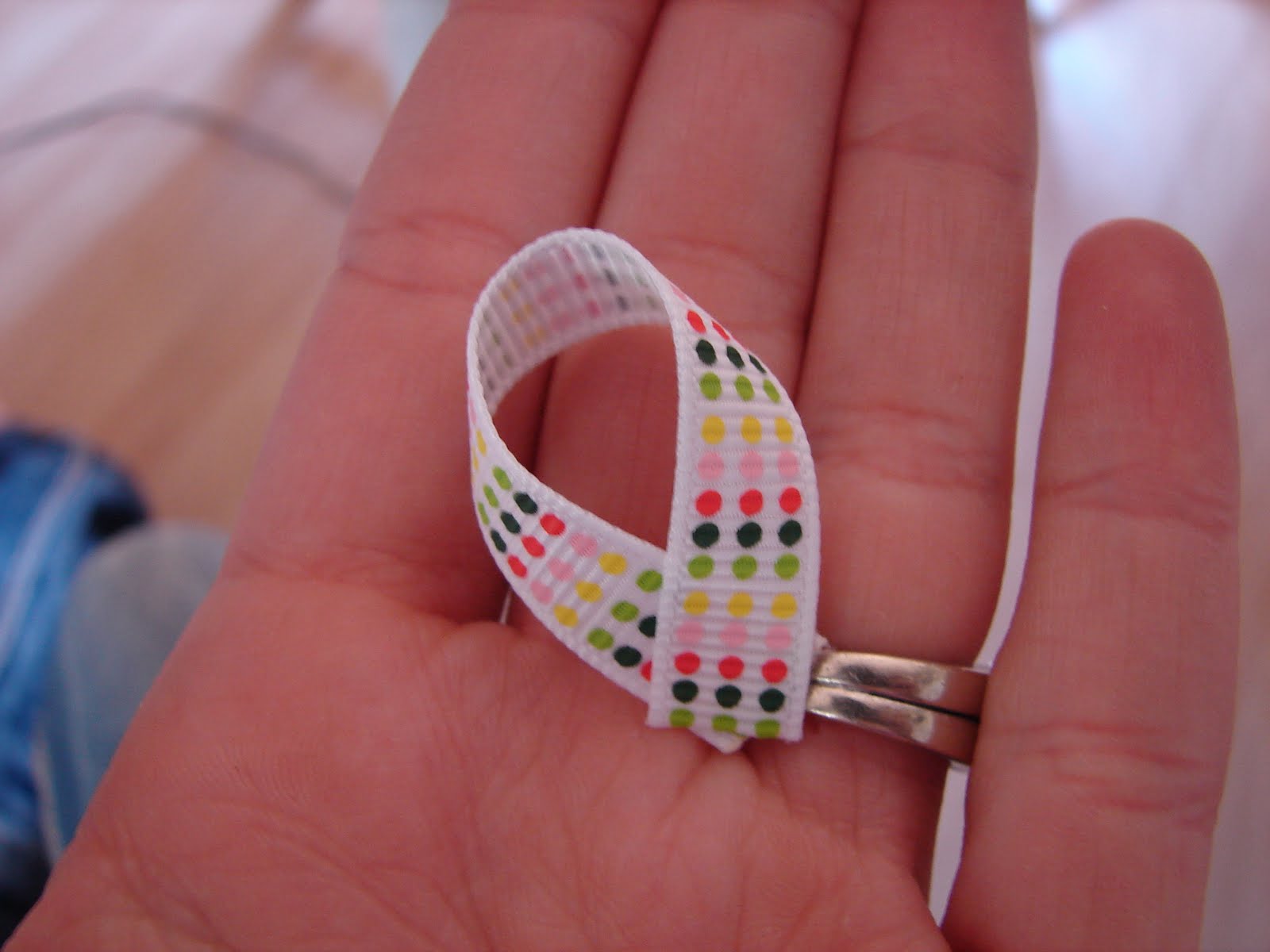 A girl and a glue gun fun with ribbons!!!!