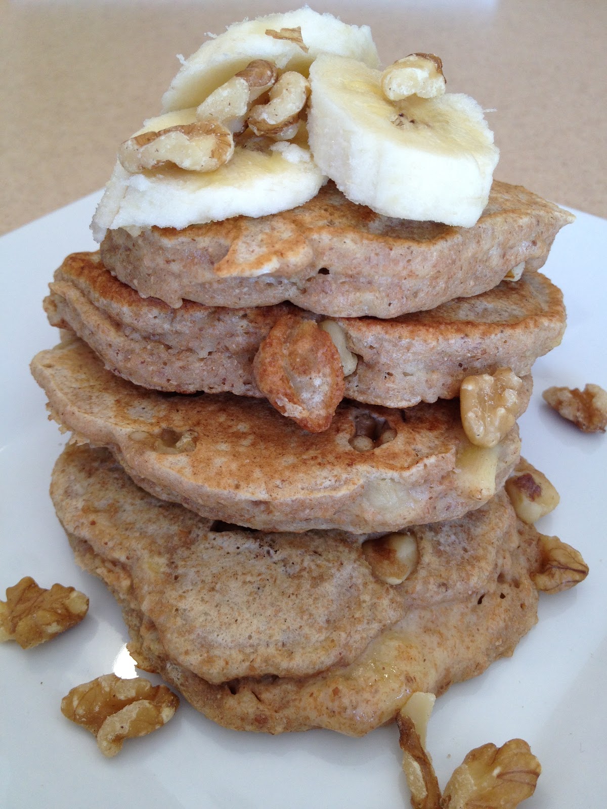 Whole wheat banana pancakes 3 yummy ways!
