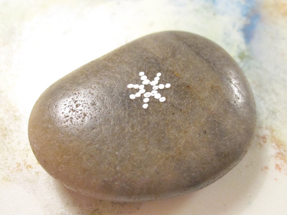 Painted Lace Rocks Tutorial Behind