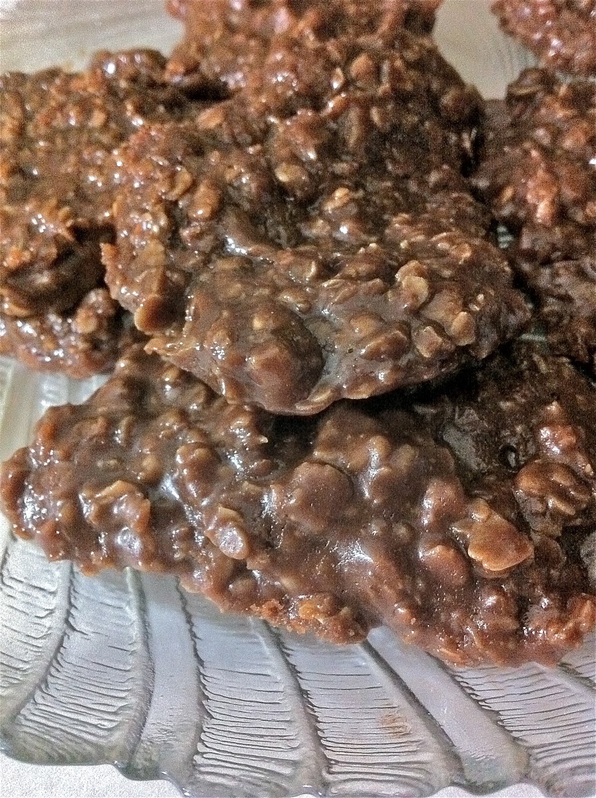 Chocolate Oatmeal Peanut Butter Cookies (No Bake) Divas Can Cook