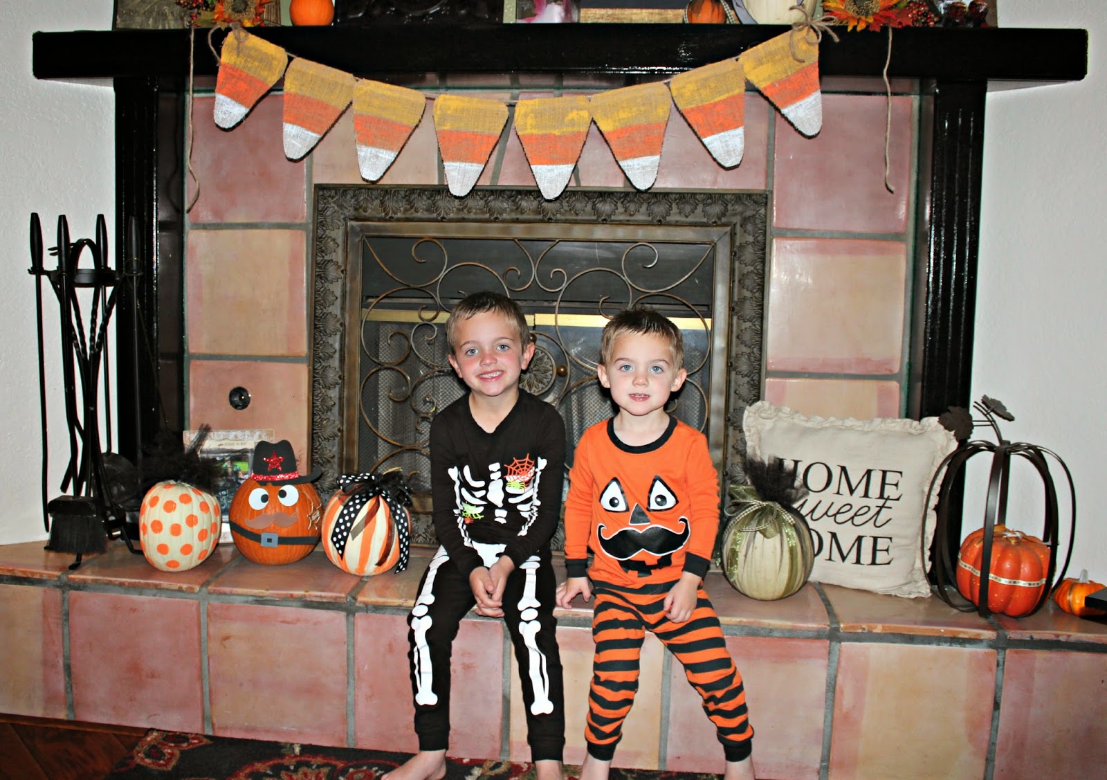 3 Cowboys and a mommy Halloween Pajama Party!