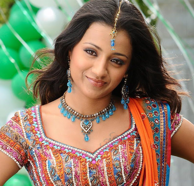 actress trisha krishnan hairstyle
