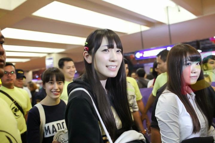 Watashi no Sekai: 15 Member AKB48 tiba di Jakarta