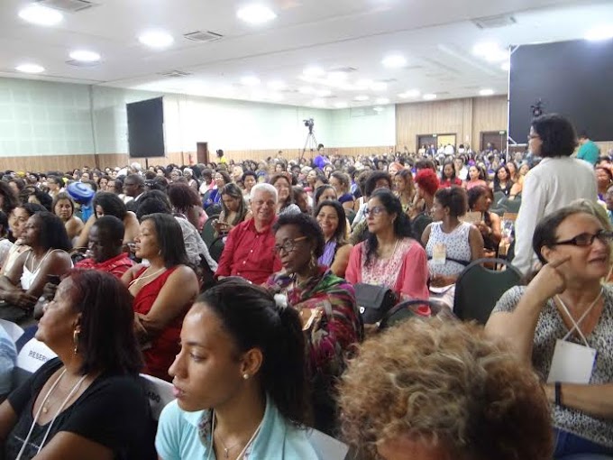 Abertura da 4ª Conferência Estadual de Políticas para as Mulheres reúne mais de mil participantes