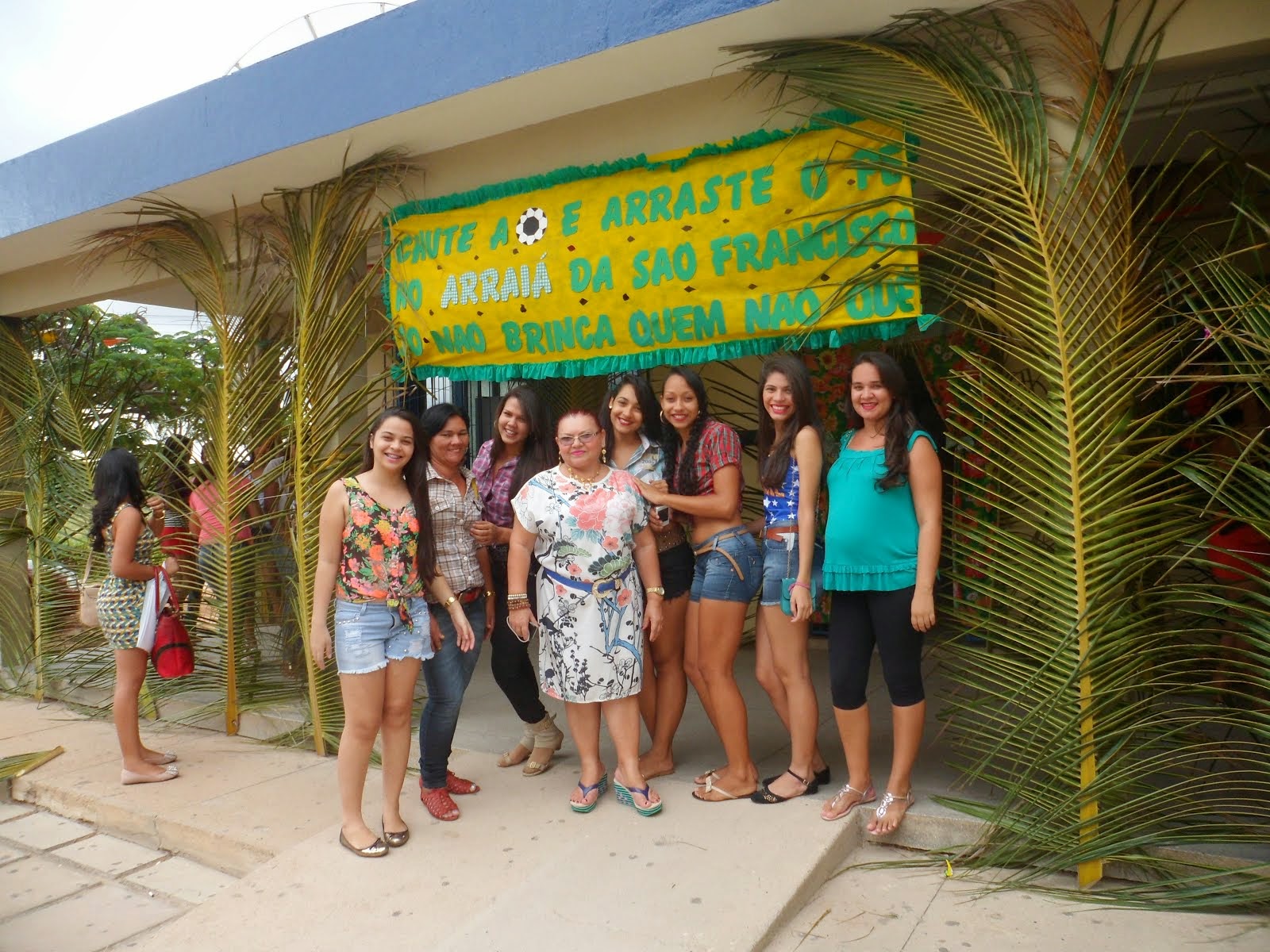 ESCOLA SÃO FRANCISCO E A GESTÃO DEMOCRÁTICA.