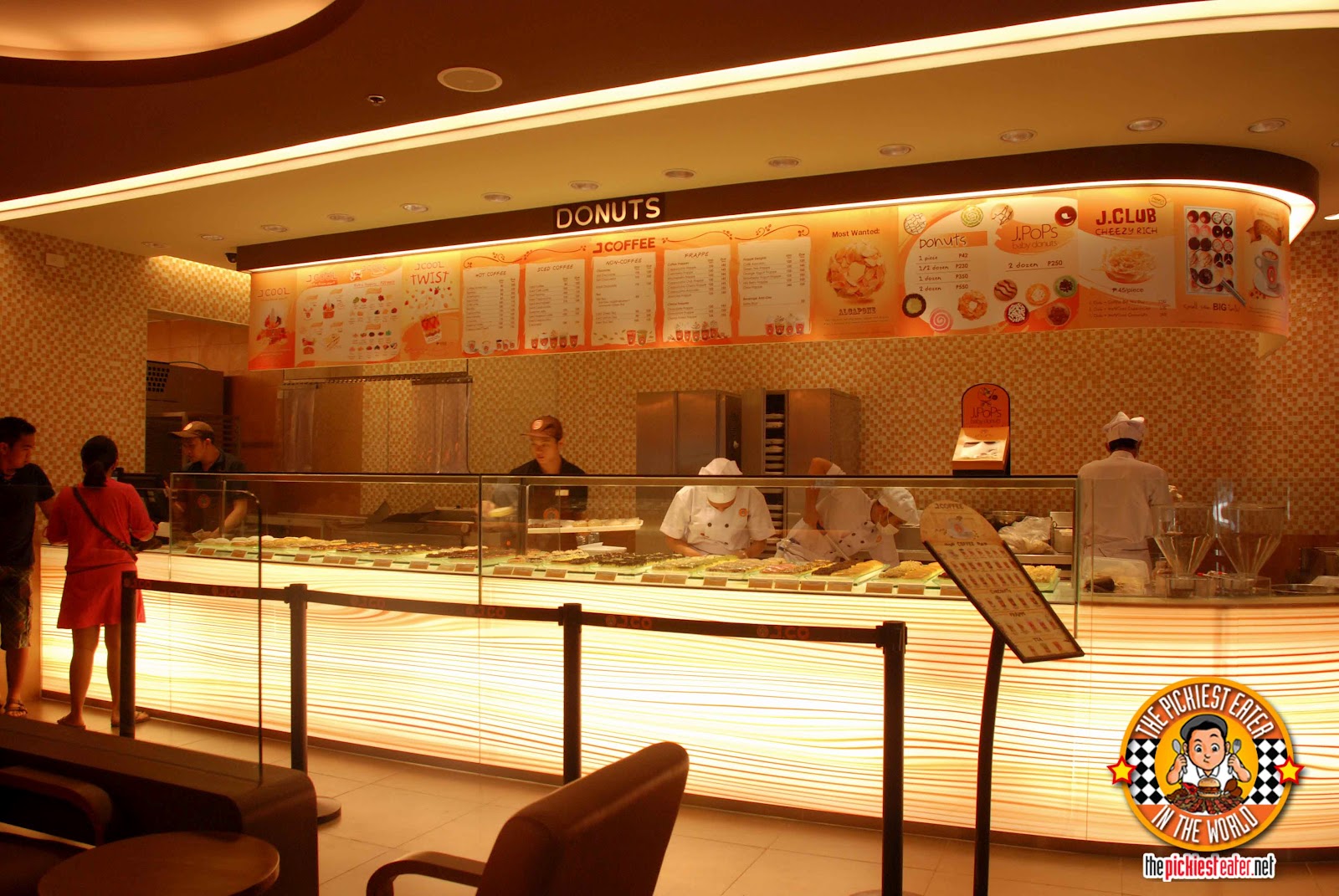 THE PICKIEST EATER IN THE WORLD J. CO DONUTS & COFFEE AT SM MEGAMALL