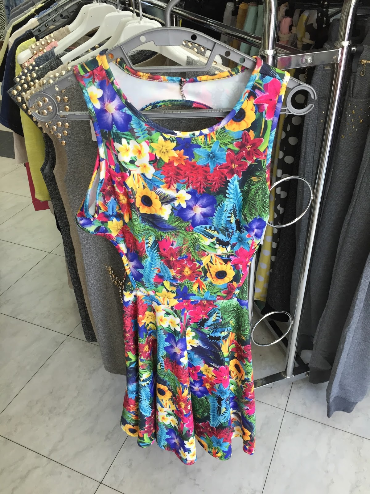 dame za zabavu split