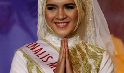Jendela Islam : World Muslimah Beauty 2012 Siap Lahirkan Duta Muslimah Sejagad [ www.BlogApaAja.com ]
