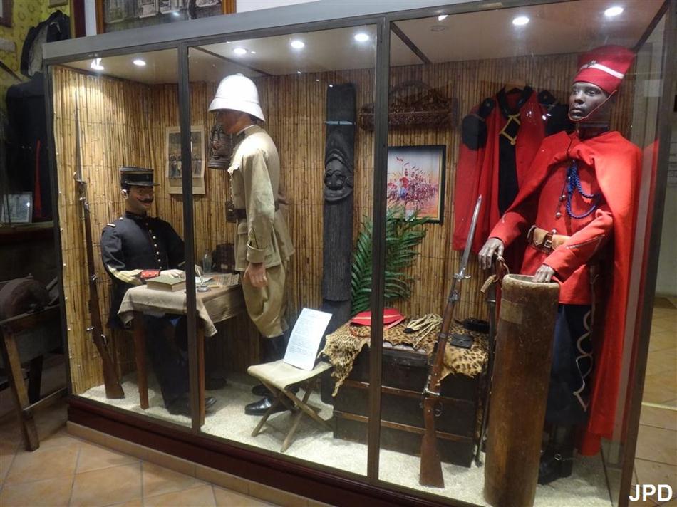 Parisbiseart Musée des Traditions de la Garde Républicaine