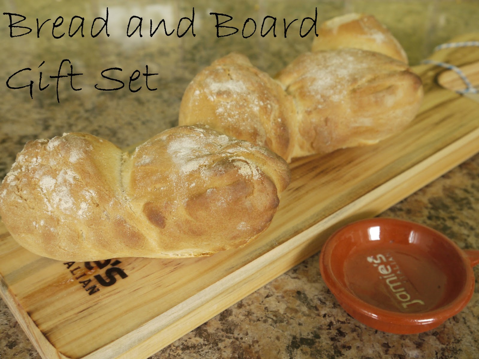 Heron's Crafts Bread Board Gift Set
