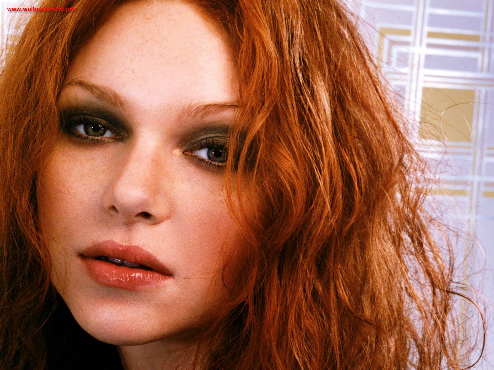 Laura Prepon Wallpapers HD New 2012 For desktop
