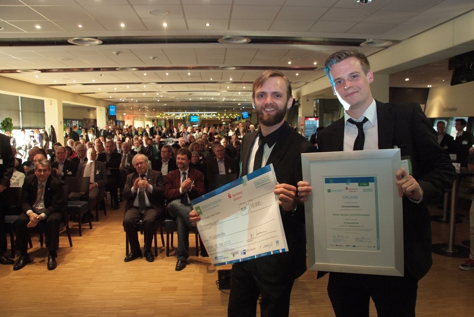 Genussbereit Topfgucker Spezial Knuppelknifte Gewinnt Bochumer Forderpreis