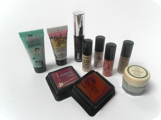 Benefit's Sexy Little Stowaways Gift Set Benefit's Sexy Little Stowaways Gift Set
